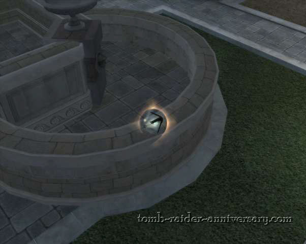 Tomb Raider Anniversary - Croft Mansion - get in the center of the garden